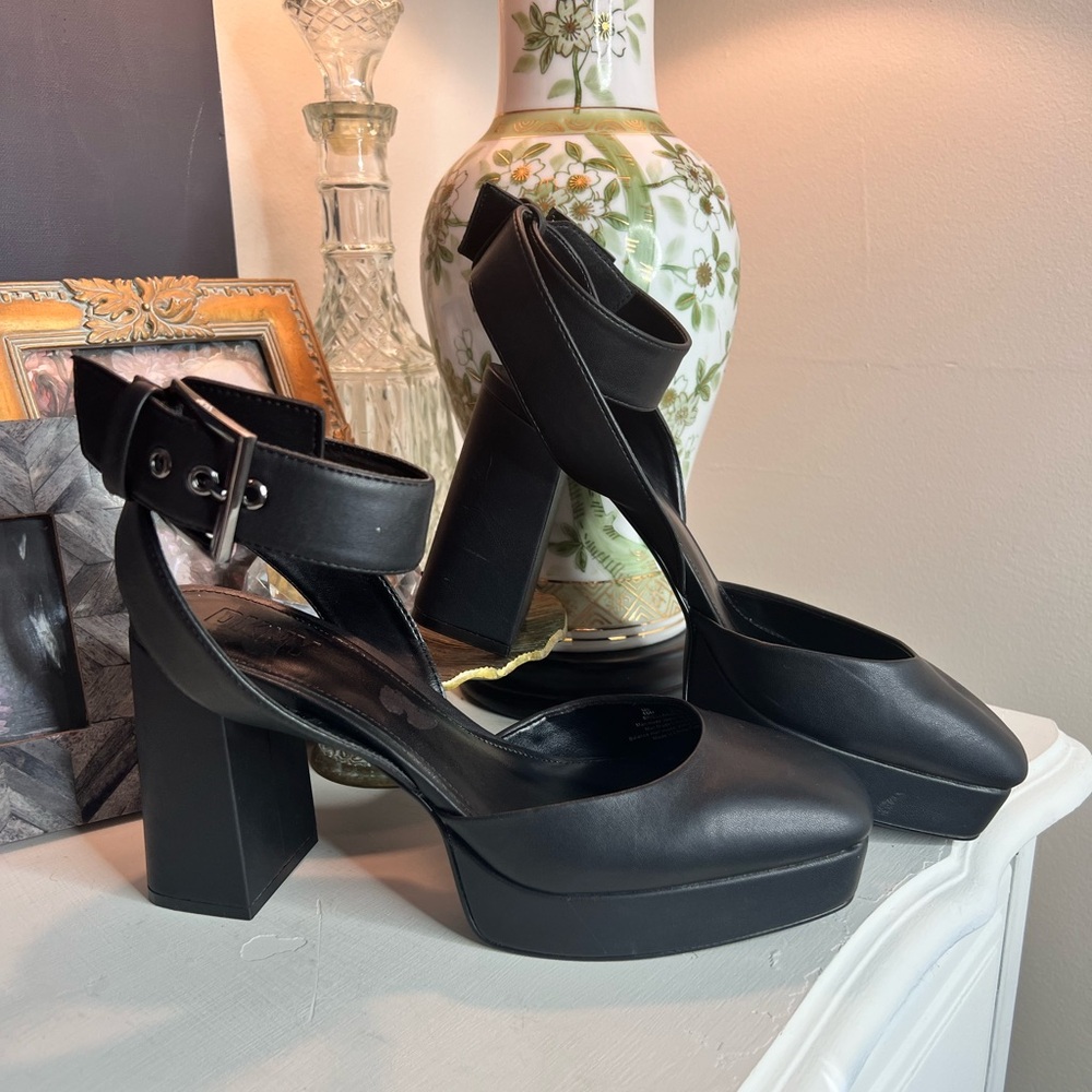 DKNY Black Platform Block Heel Ankle Strap Pumps